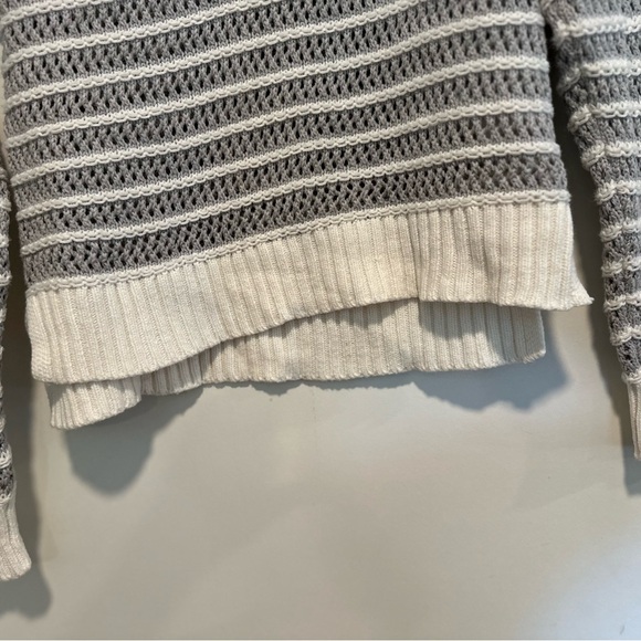 Aeropostale Women’s Sz: XS Striped Open-Knit Crew Neck. Basic Preppy Sweater. - Picture 11 of 11